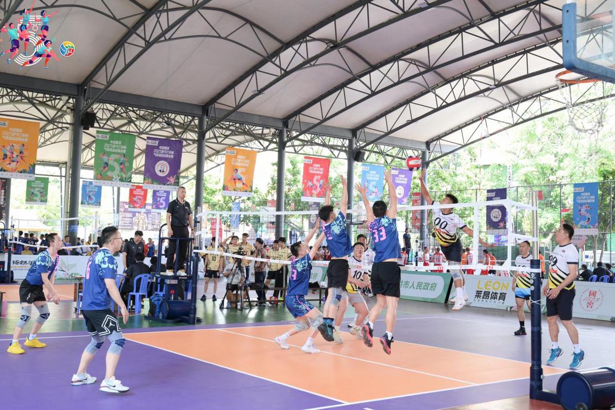 精彩图集 ｜ 2025“冯珊珊杯”国际青少年高尔夫球锦标赛冯珊珊交流会及教学活动举行